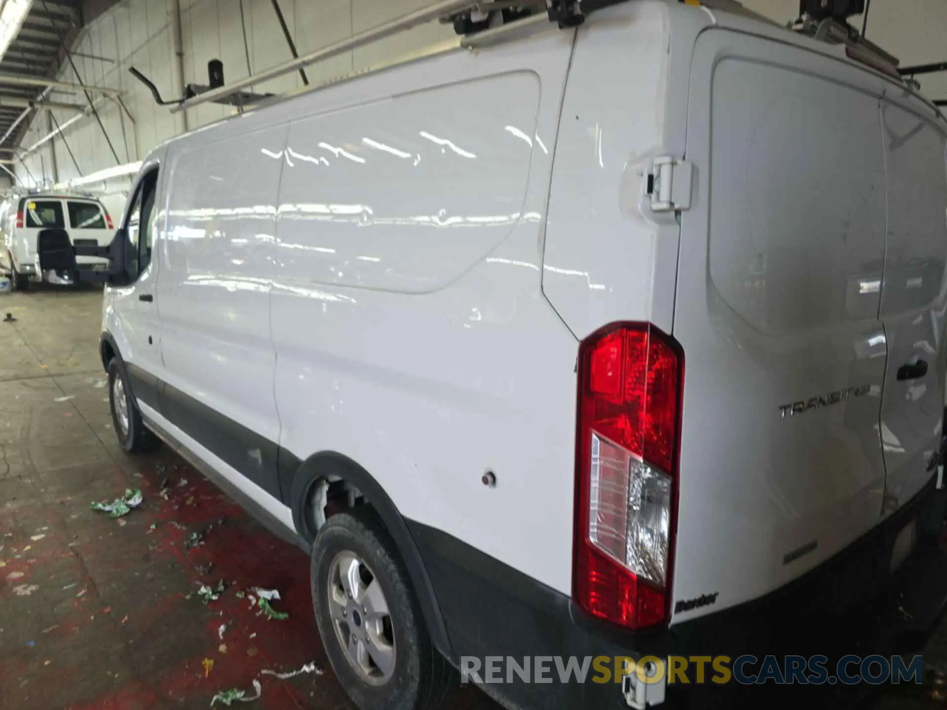 13 Photograph of a damaged car 1FTYR1YGXKKB43500 FORD TRANSIT 2019