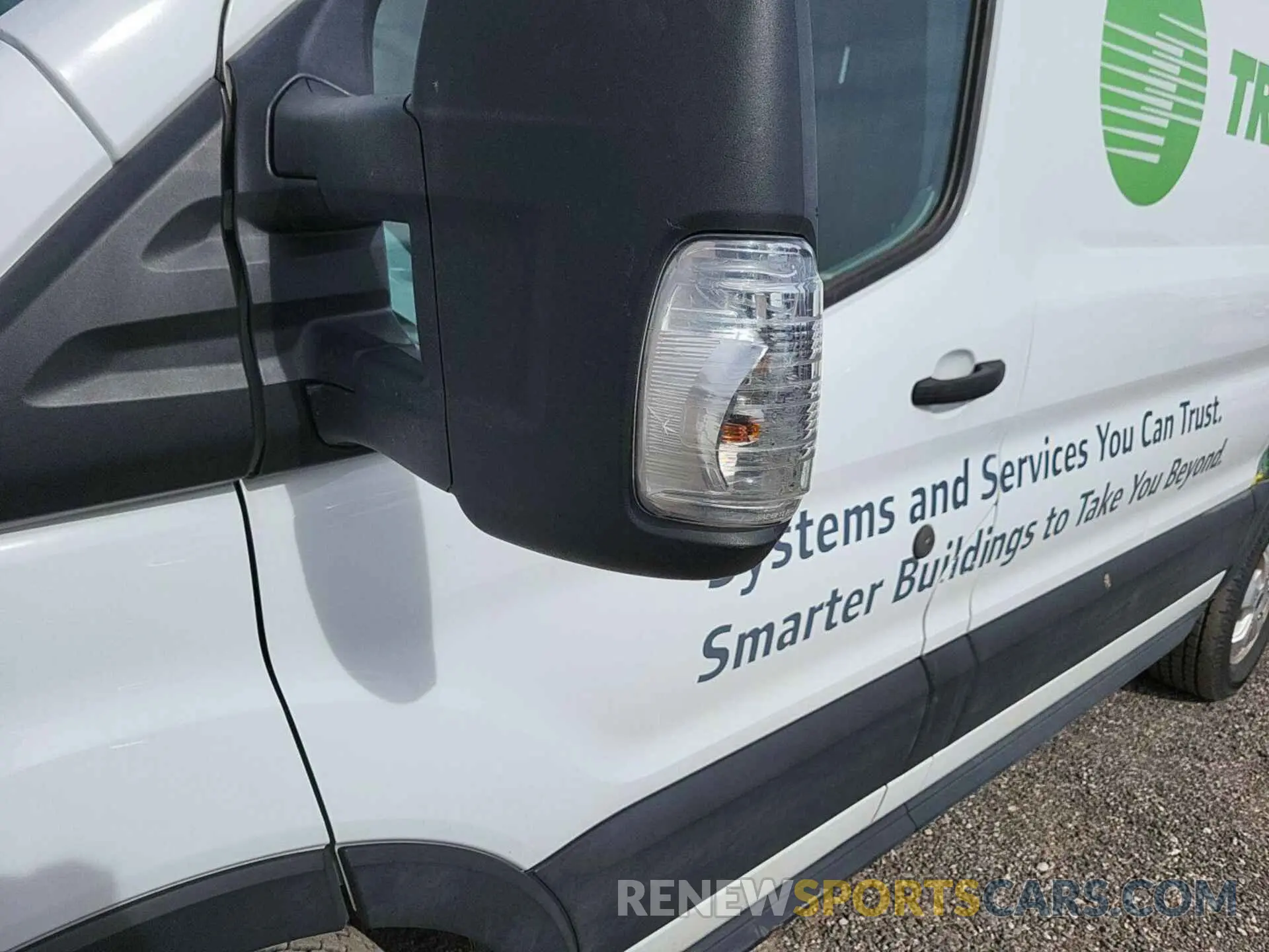 15 Photograph of a damaged car 1FTYR1YGXKKB48258 FORD TRANSIT 2019