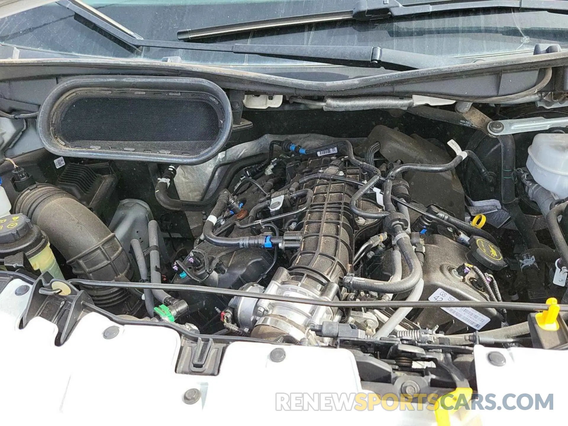 3 Photograph of a damaged car 1FTYR1YGXKKB48258 FORD TRANSIT 2019