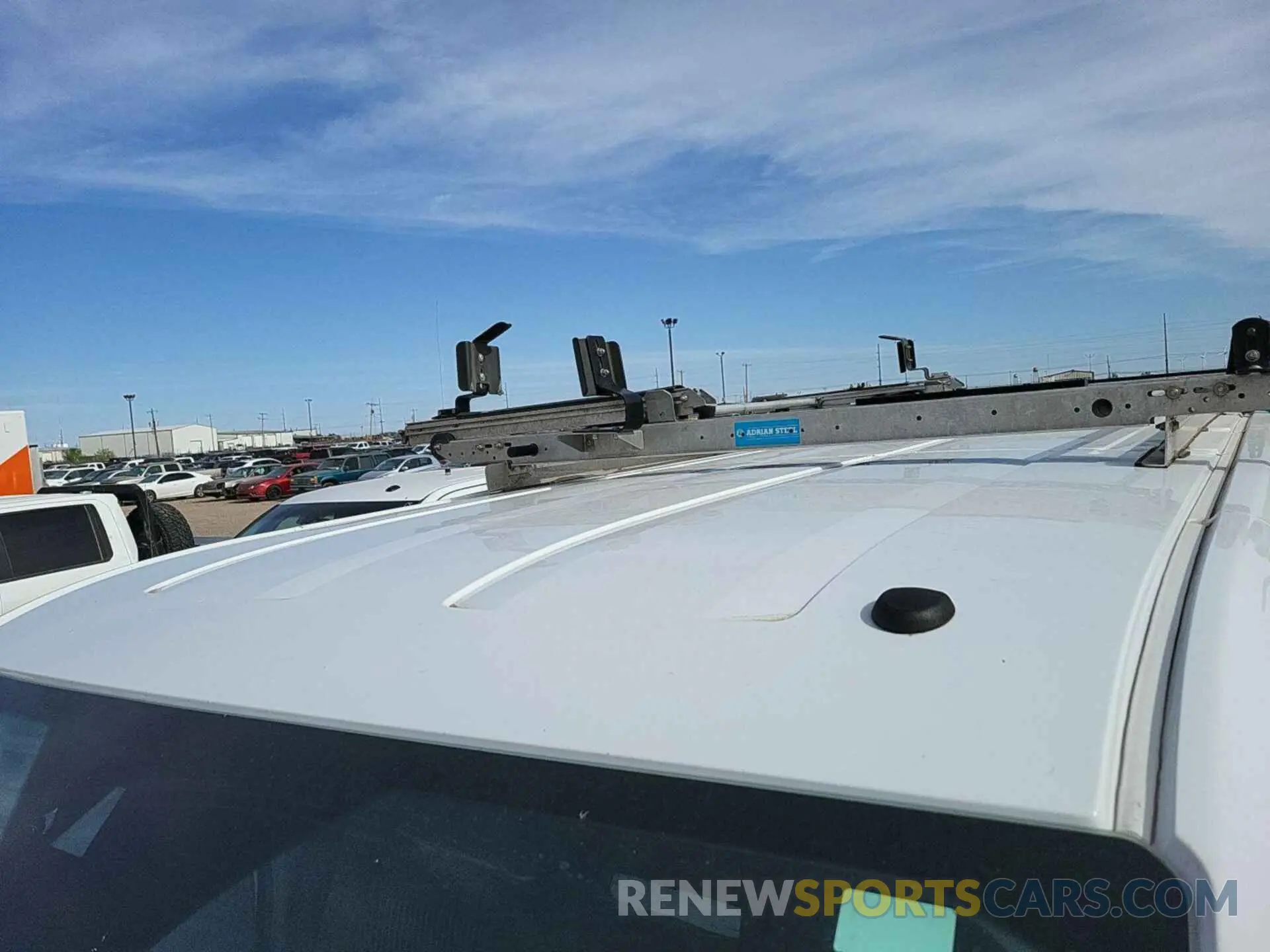 4 Photograph of a damaged car 1FTYR1YGXKKB48258 FORD TRANSIT 2019
