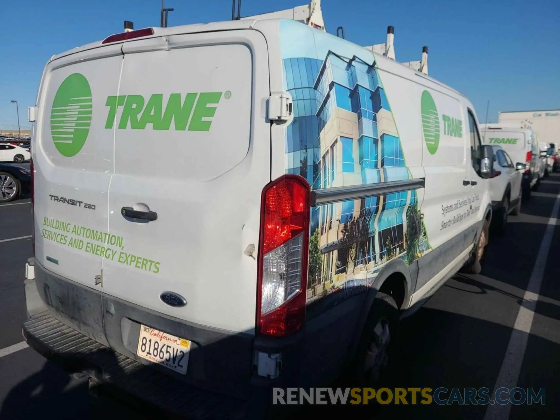 13 Photograph of a damaged car 1FTYR1YGXKKB48275 FORD TRANSIT 2019