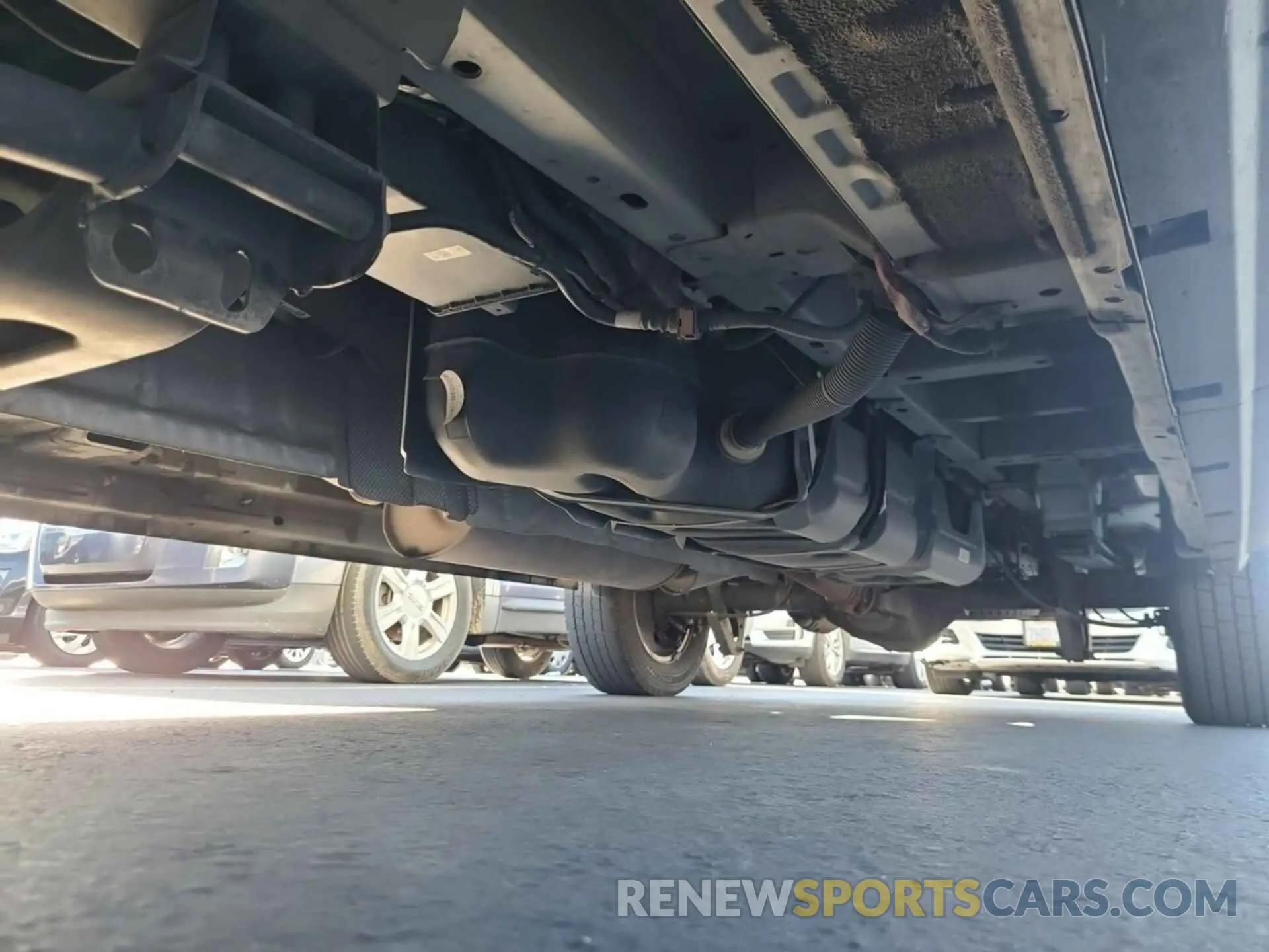 39 Photograph of a damaged car 1FTYR1YGXKKB48275 FORD TRANSIT 2019