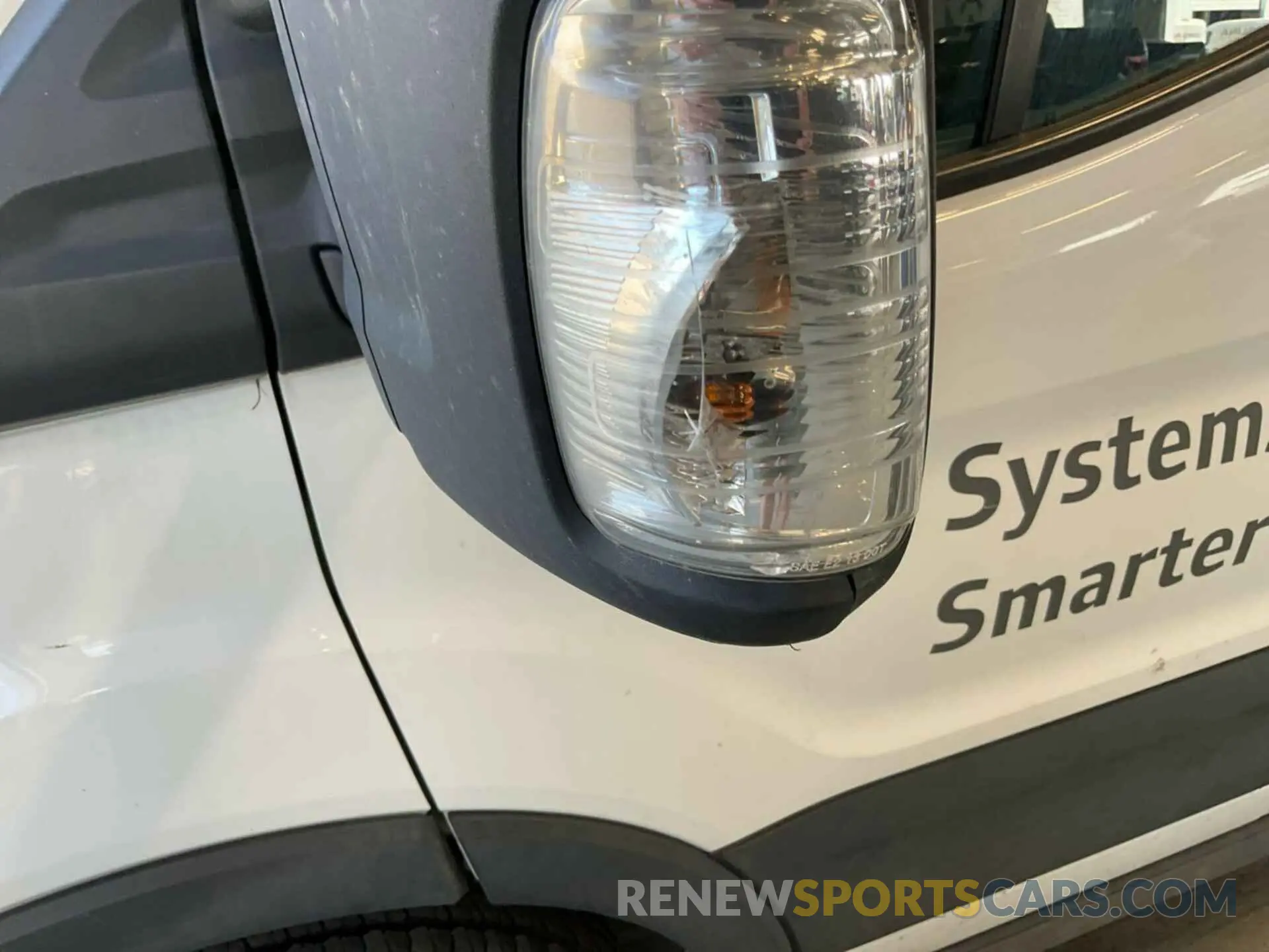 11 Photograph of a damaged car 1FTYR1YGXKKB88064 FORD TRANSIT 2019