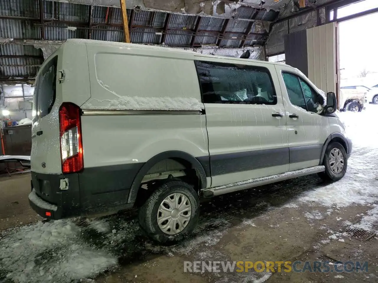 3 Photograph of a damaged car 1FTYR1YM2KKA42022 FORD TRANSIT 2019