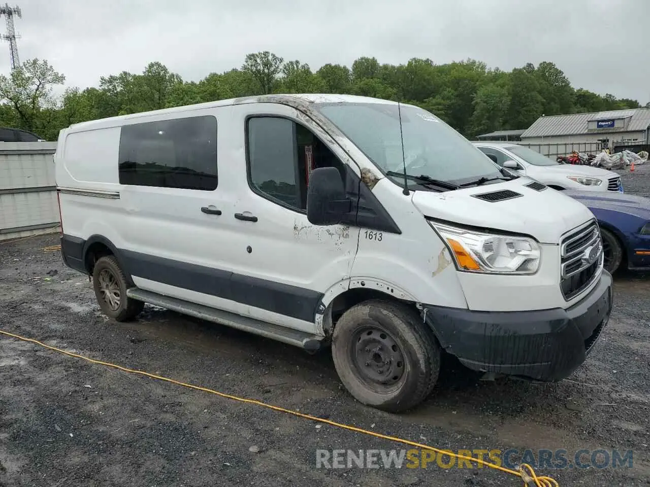 4 Photograph of a damaged car 1FTYR1YM2KKA56776 FORD TRANSIT 2019