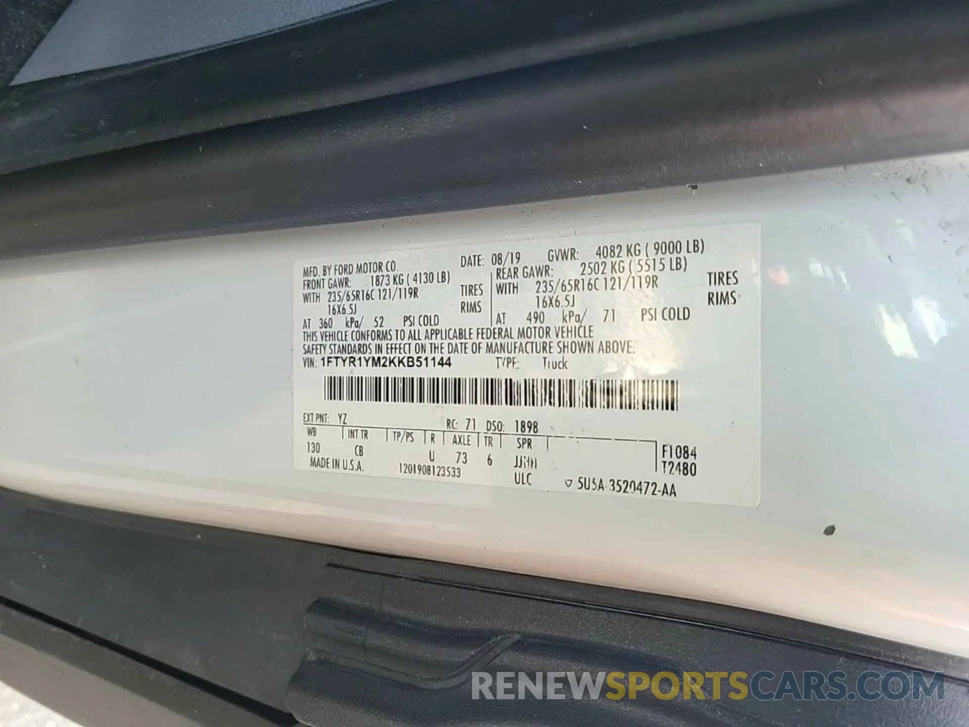 10 Photograph of a damaged car 1FTYR1YM2KKB51144 FORD TRANSIT 2019