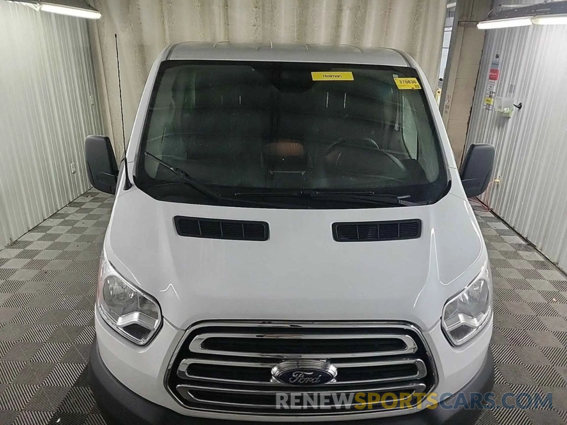 14 Photograph of a damaged car 1FTYR1YM2KKB51144 FORD TRANSIT 2019