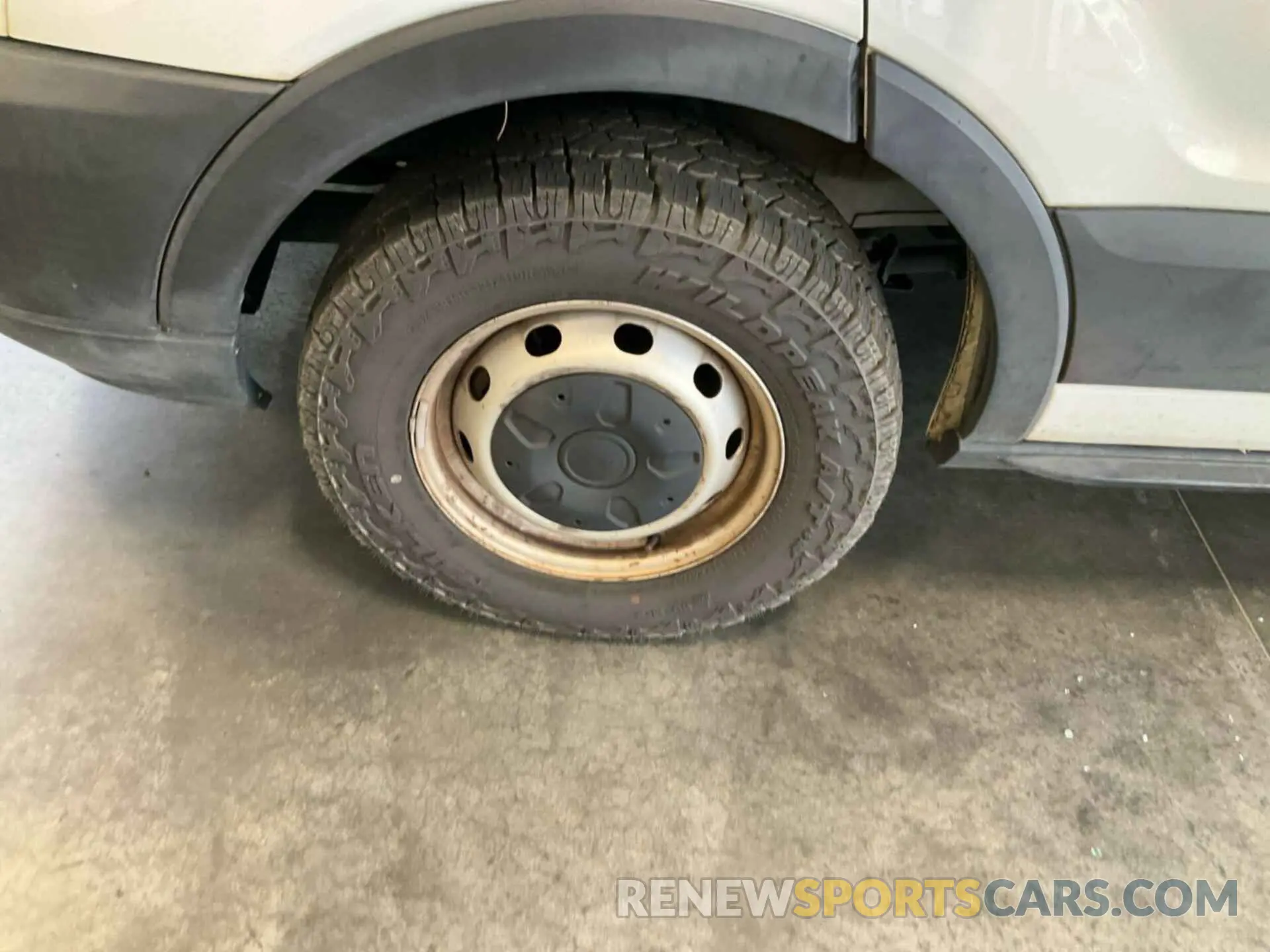 16 Photograph of a damaged car 1FTYR1YM6KKA21495 FORD TRANSIT 2019