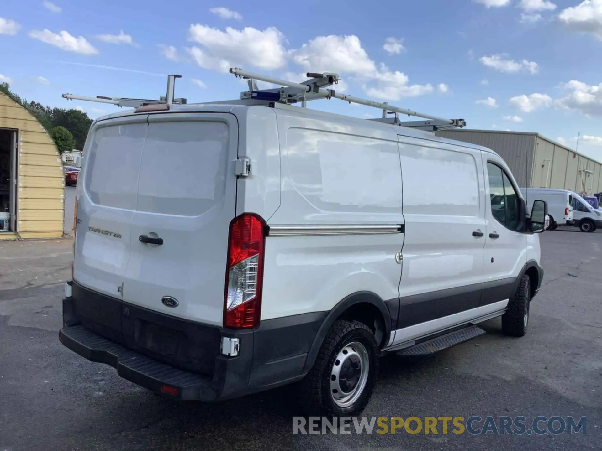 22 Photograph of a damaged car 1FTYR1YM6KKA21495 FORD TRANSIT 2019