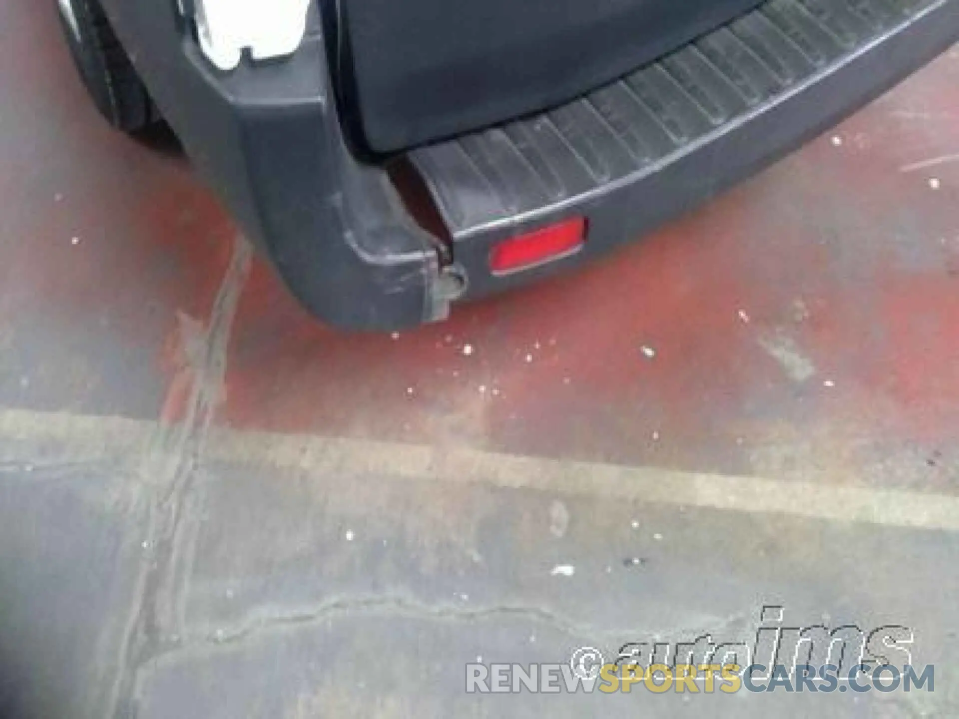 9 Photograph of a damaged car 1FTYR1YM8KKB34445 FORD TRANSIT 2019