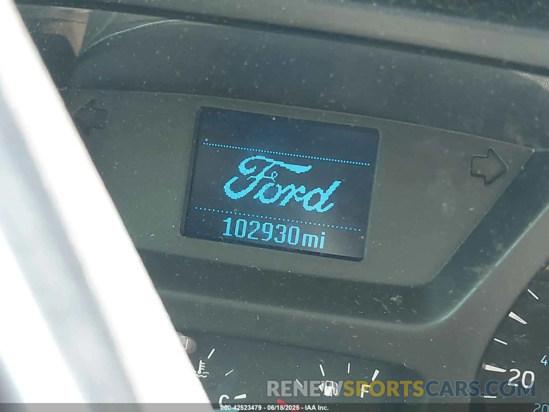 15 Photograph of a damaged car 1FTYR1YMXKKA86852 FORD TRANSIT 2019