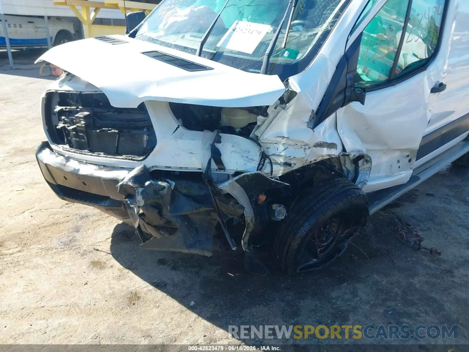 6 Photograph of a damaged car 1FTYR1YMXKKA86852 FORD TRANSIT 2019
