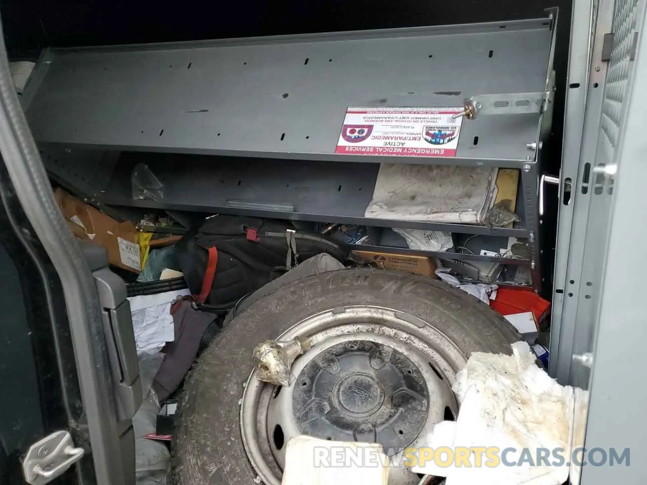 10 Photograph of a damaged car 1FTYR1ZM0KKA84431 FORD TRANSIT 2019