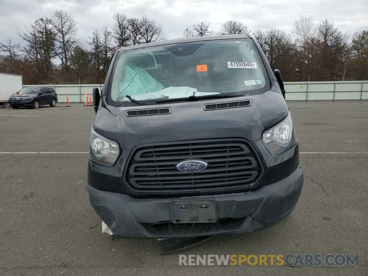 5 Photograph of a damaged car 1FTYR1ZM0KKA84431 FORD TRANSIT 2019