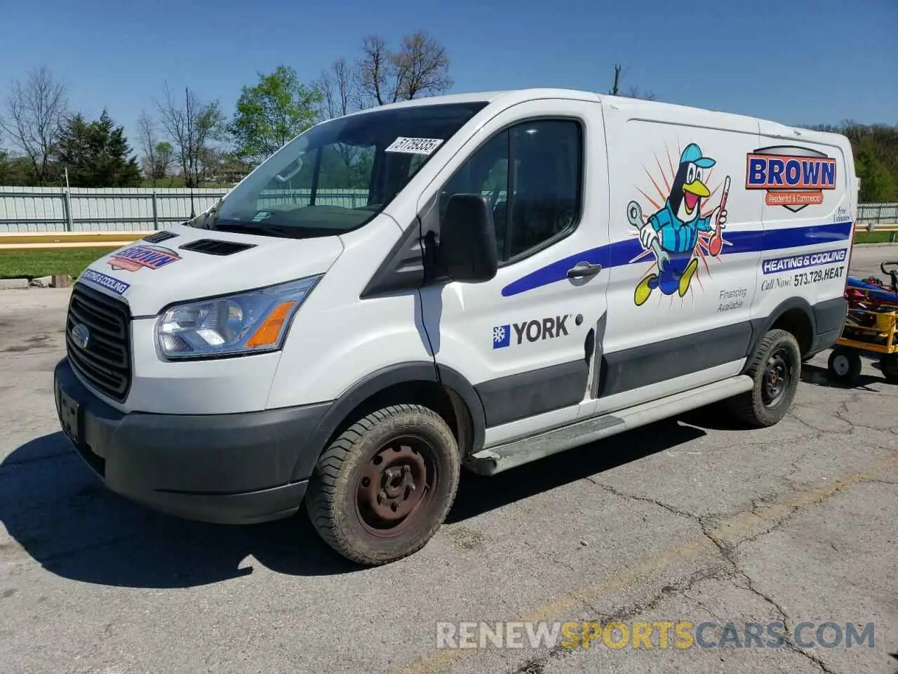 1 Photograph of a damaged car 1FTYR1ZM1KKB34575 FORD TRANSIT 2019