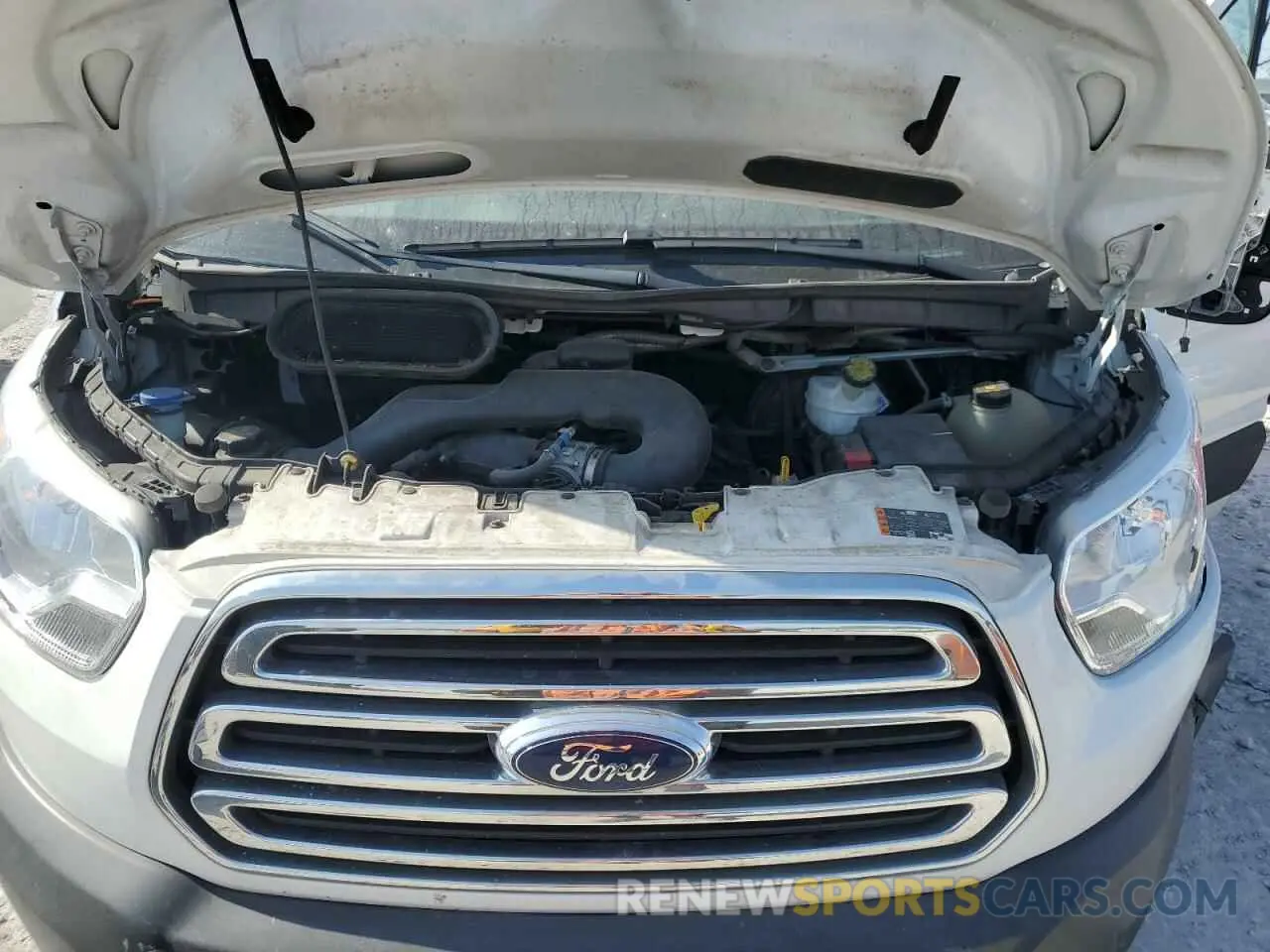 12 Photograph of a damaged car 1FTYR1ZM3KKB40071 FORD TRANSIT 2019