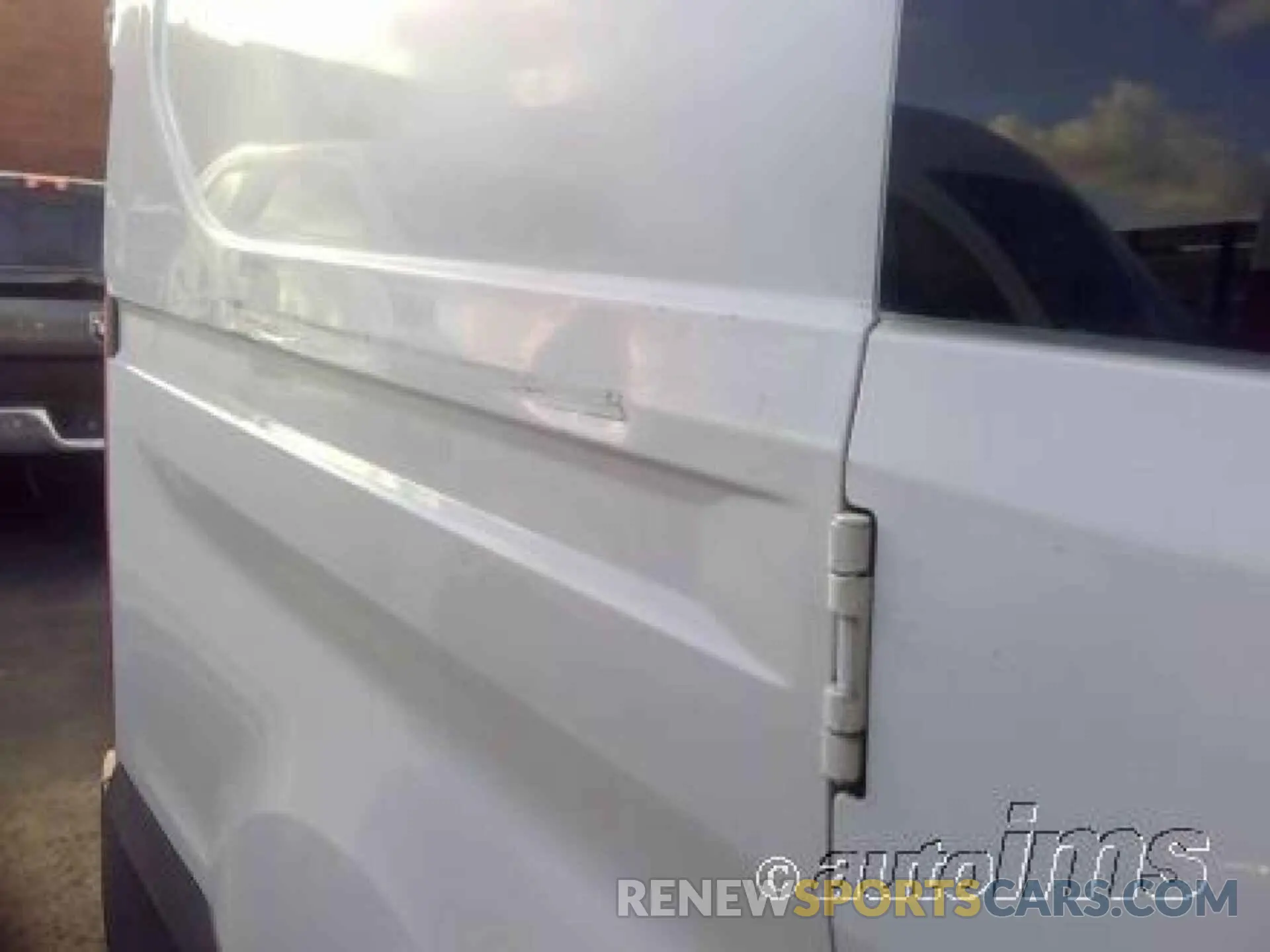 7 Photograph of a damaged car 1FTYR1ZM9KKB34436 FORD TRANSIT 2019