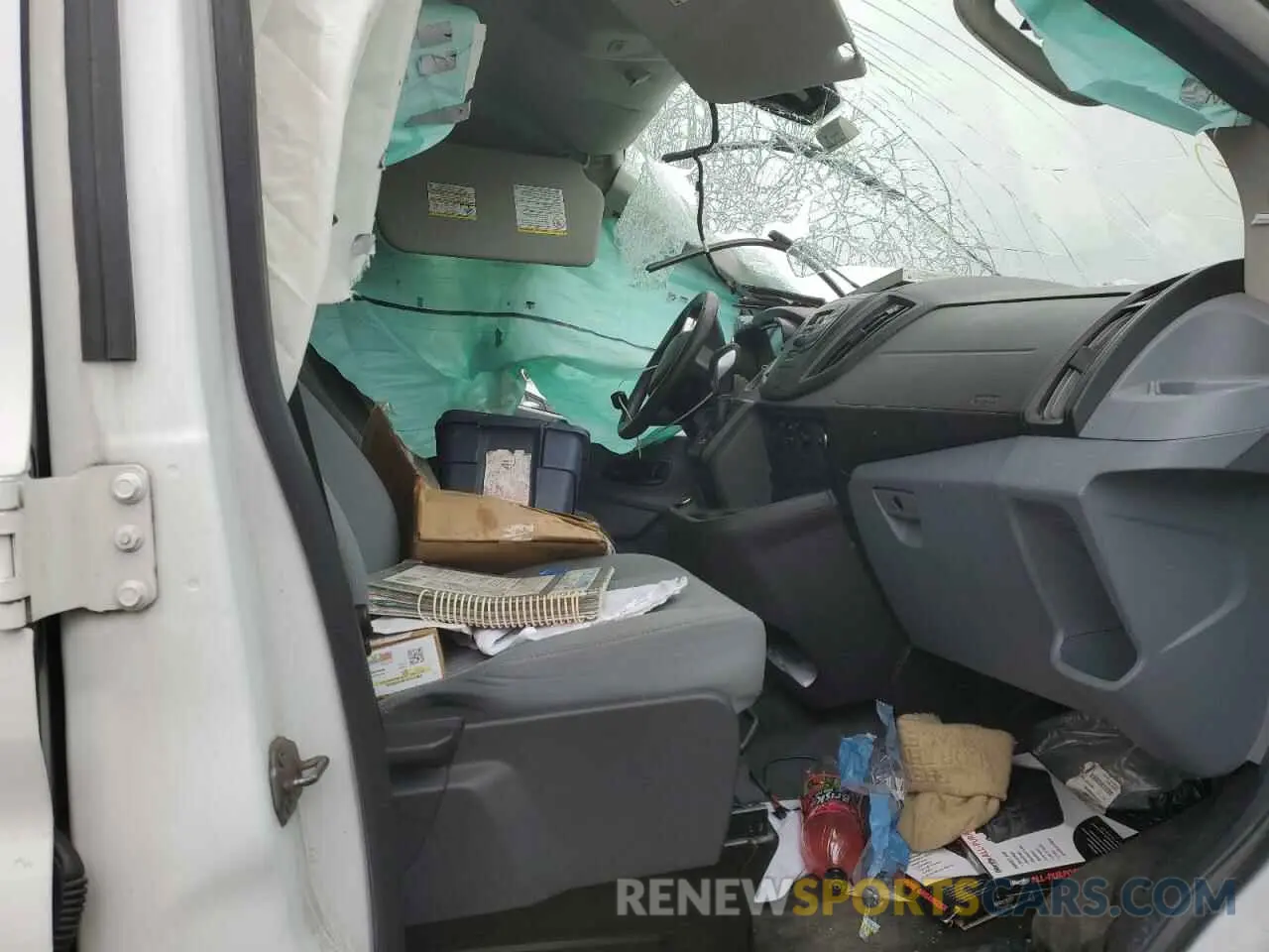 10 Photograph of a damaged car 1FTYR1ZMXKKB46742 FORD TRANSIT 2019