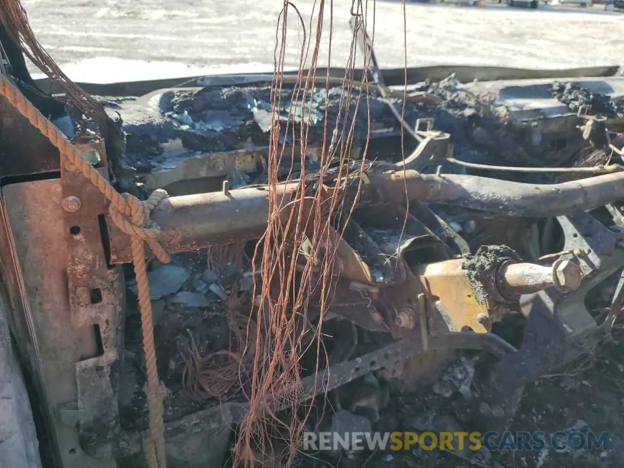 9 Photograph of a damaged car 1FTYR2CM2KKA15478 FORD TRANSIT 2019