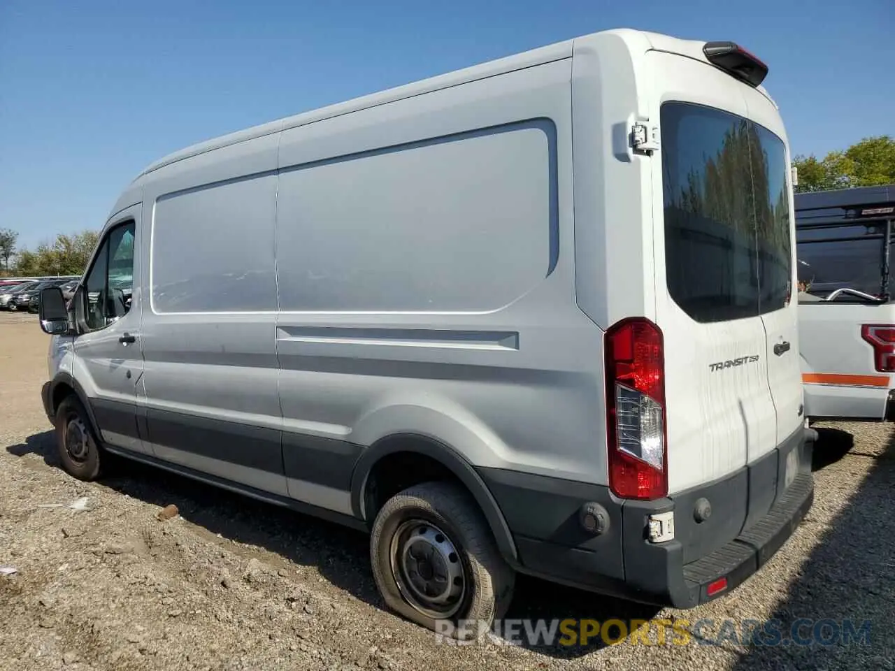 2 Photograph of a damaged car 1FTYR2CM2KKB66496 FORD TRANSIT 2019