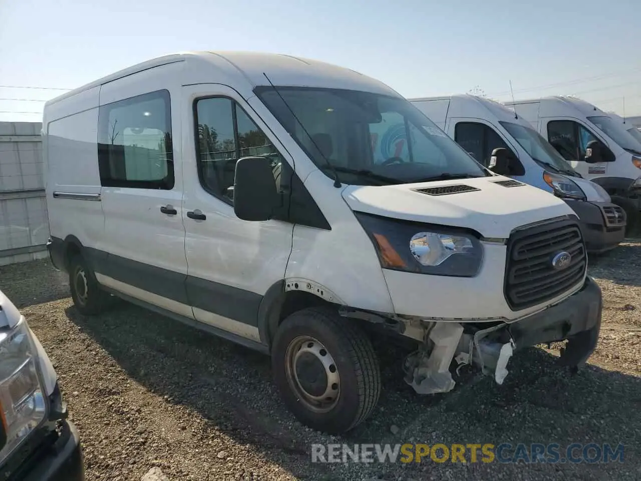 4 Photograph of a damaged car 1FTYR2CM2KKB66496 FORD TRANSIT 2019