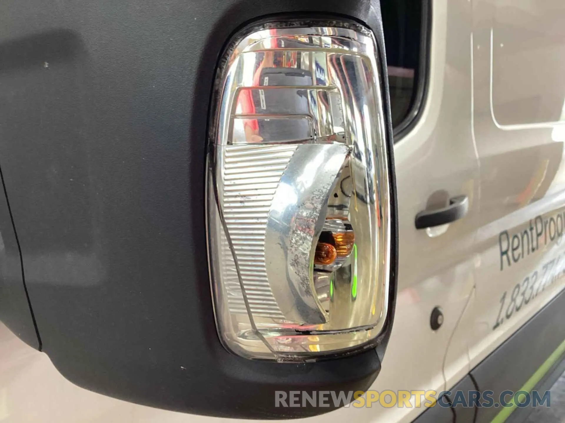16 Photograph of a damaged car 1FTYR2CM3KKA70067 FORD TRANSIT 2019