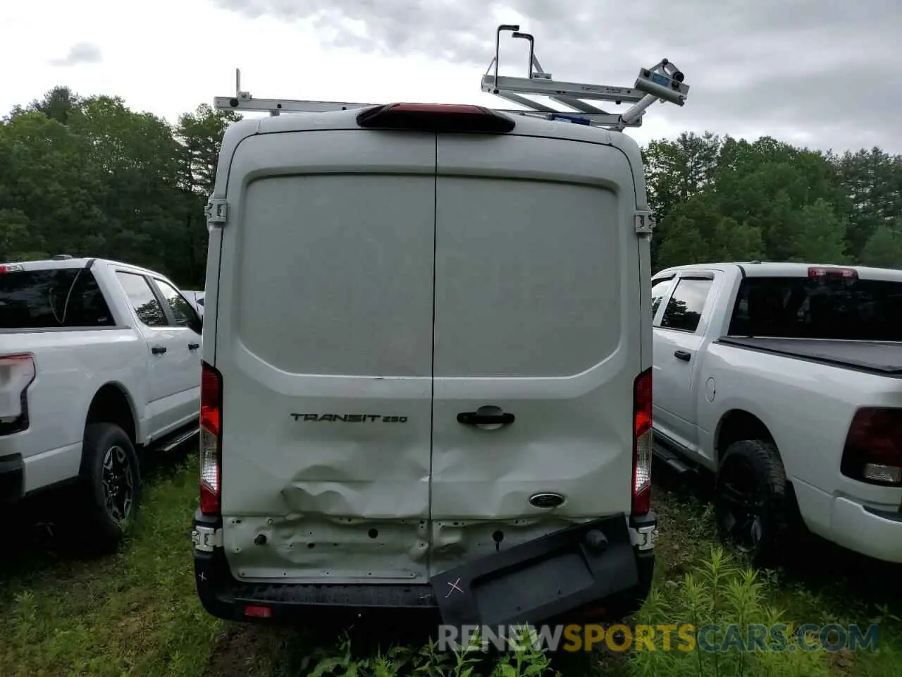 6 Photograph of a damaged car 1FTYR2CM4KKB41356 FORD TRANSIT 2019
