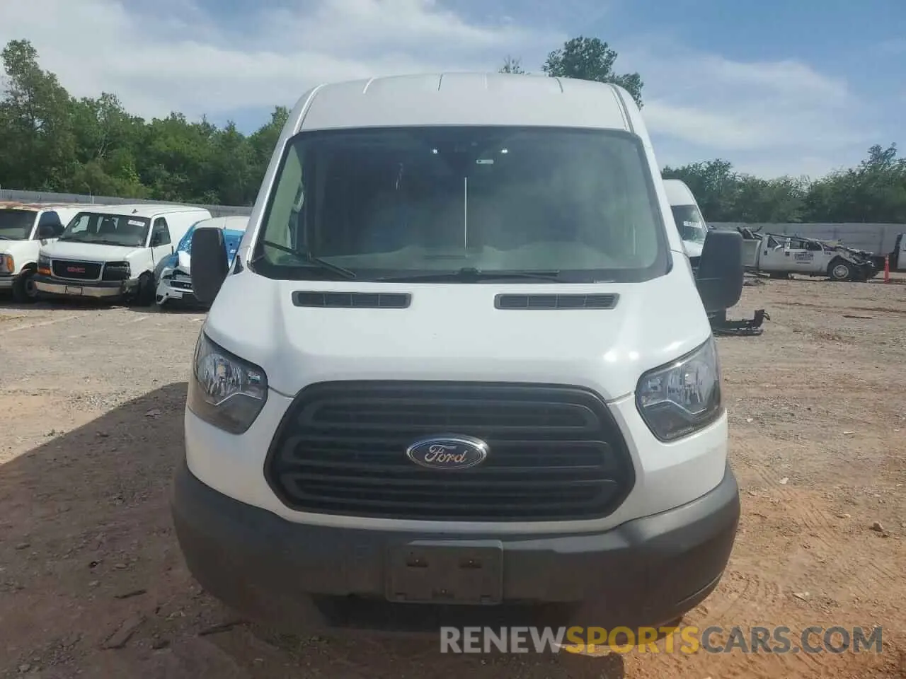 5 Photograph of a damaged car 1FTYR2CM6KKA28265 FORD TRANSIT 2019