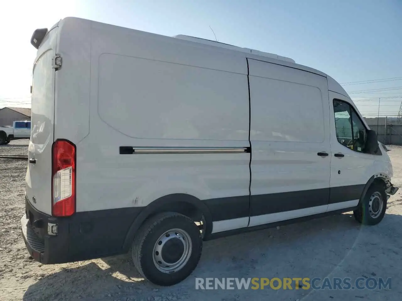 3 Photograph of a damaged car 1FTYR2CM7KKA32146 FORD TRANSIT 2019