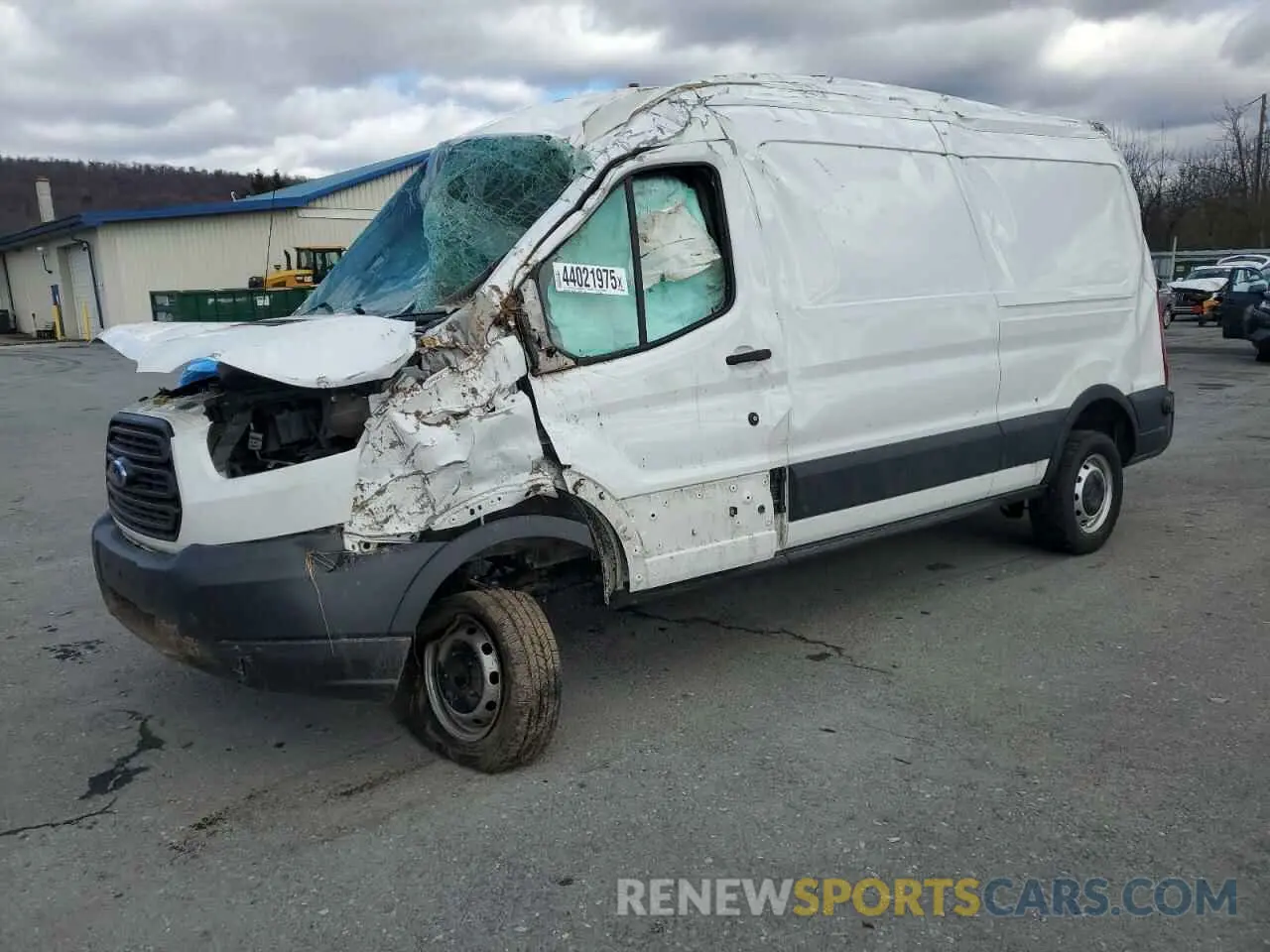 1 Photograph of a damaged car 1FTYR2CM7KKB65988 FORD TRANSIT 2019