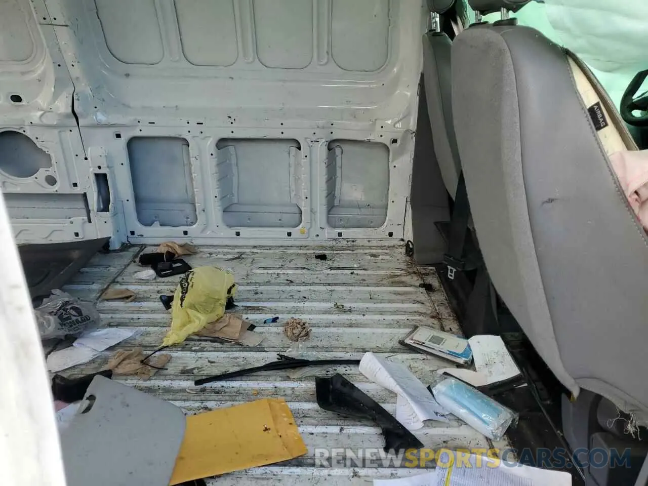 11 Photograph of a damaged car 1FTYR2CM7KKB65988 FORD TRANSIT 2019