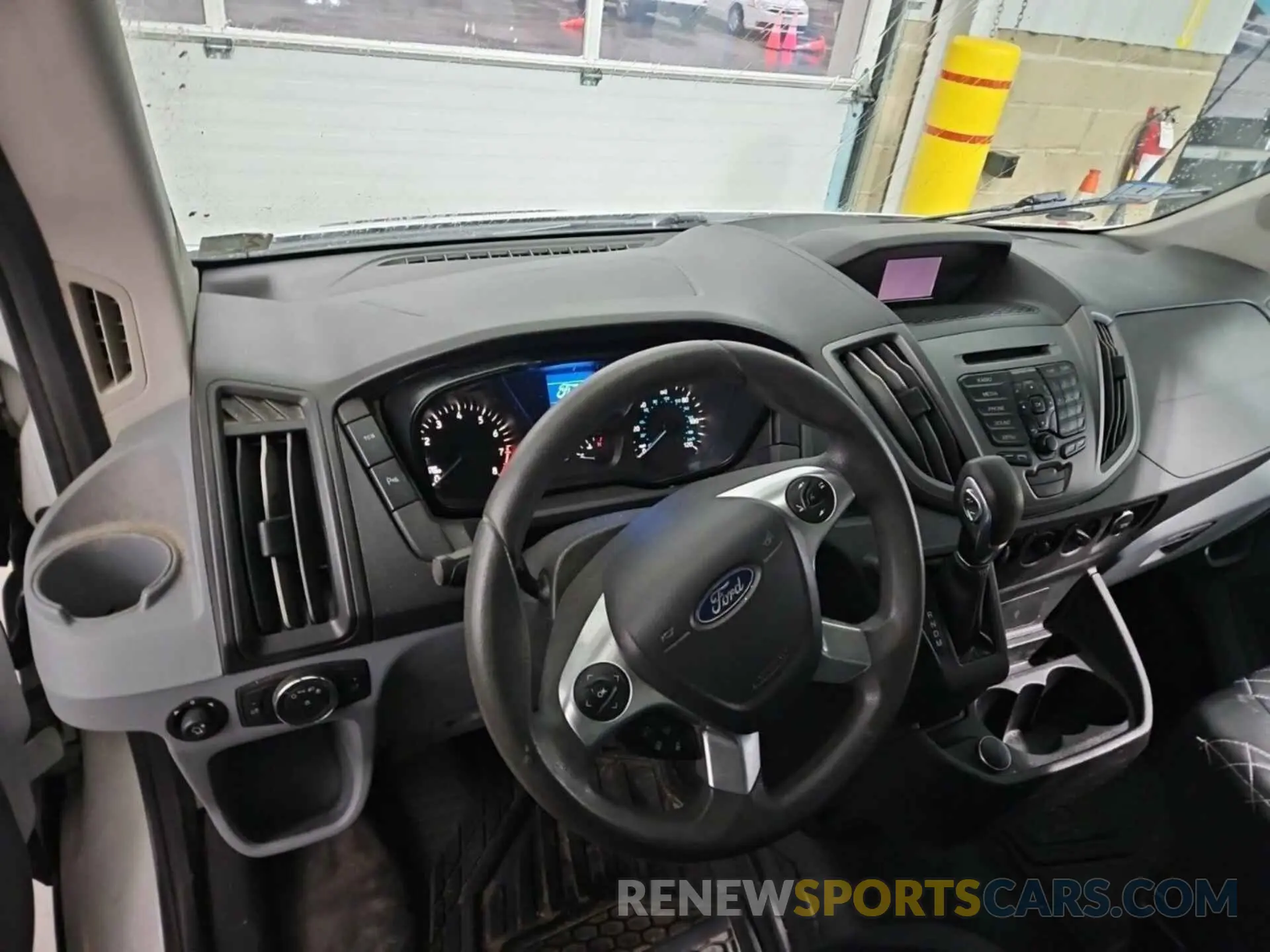 14 Photograph of a damaged car 1FTYR2CM8KKA31636 FORD TRANSIT 2019
