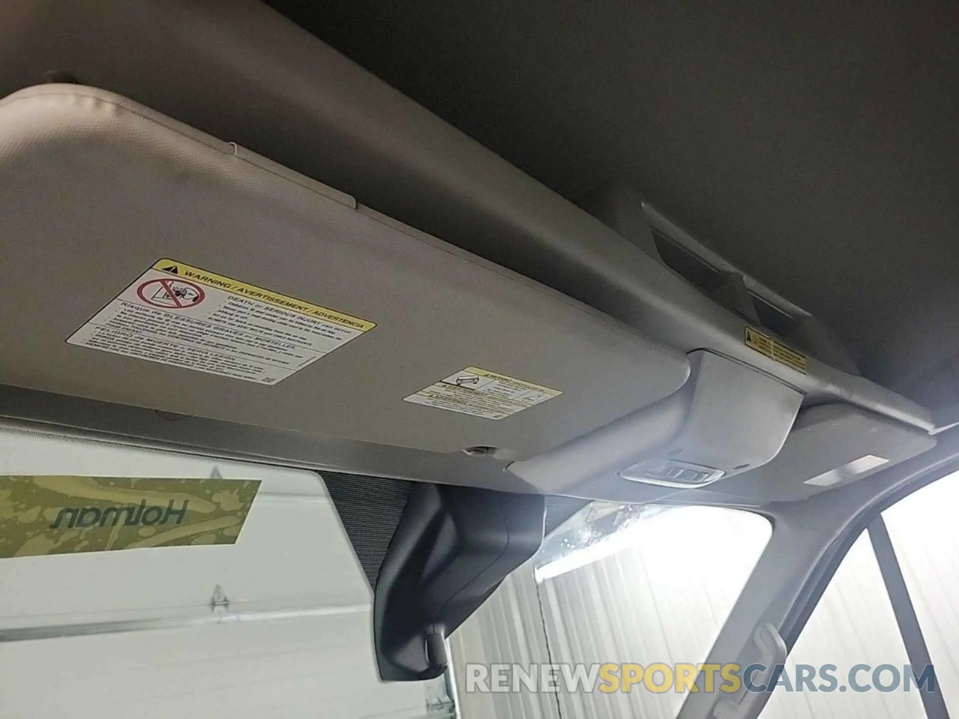 28 Photograph of a damaged car 1FTYR2CM8KKA31636 FORD TRANSIT 2019
