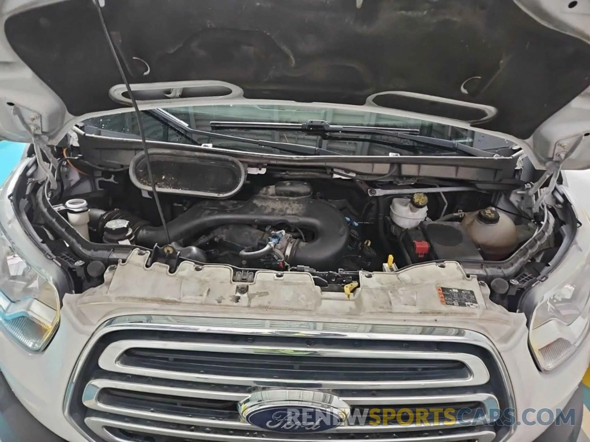 45 Photograph of a damaged car 1FTYR2CM8KKA31636 FORD TRANSIT 2019