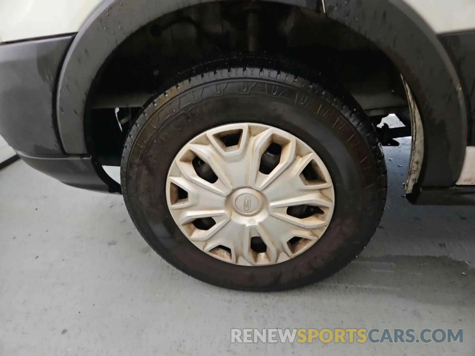 7 Photograph of a damaged car 1FTYR2CM8KKA31636 FORD TRANSIT 2019
