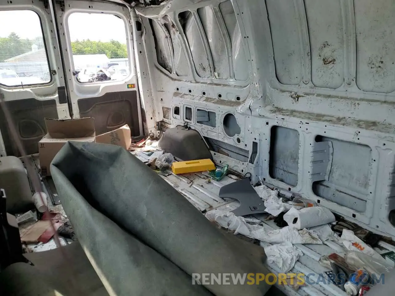 11 Photograph of a damaged car 1FTYR2CM8KKB29971 FORD TRANSIT 2019