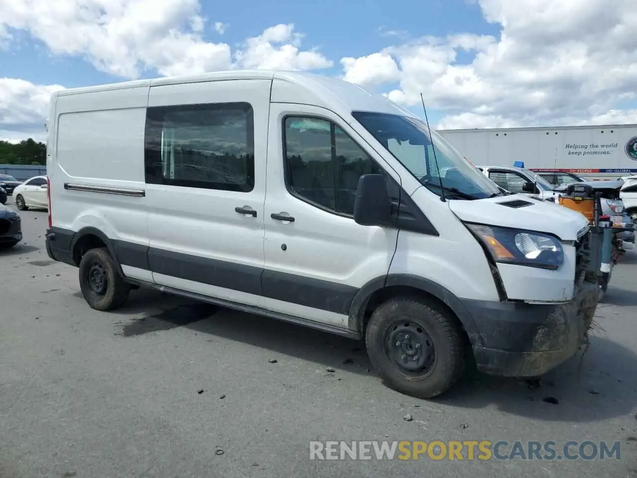 4 Photograph of a damaged car 1FTYR2CM8KKB29971 FORD TRANSIT 2019