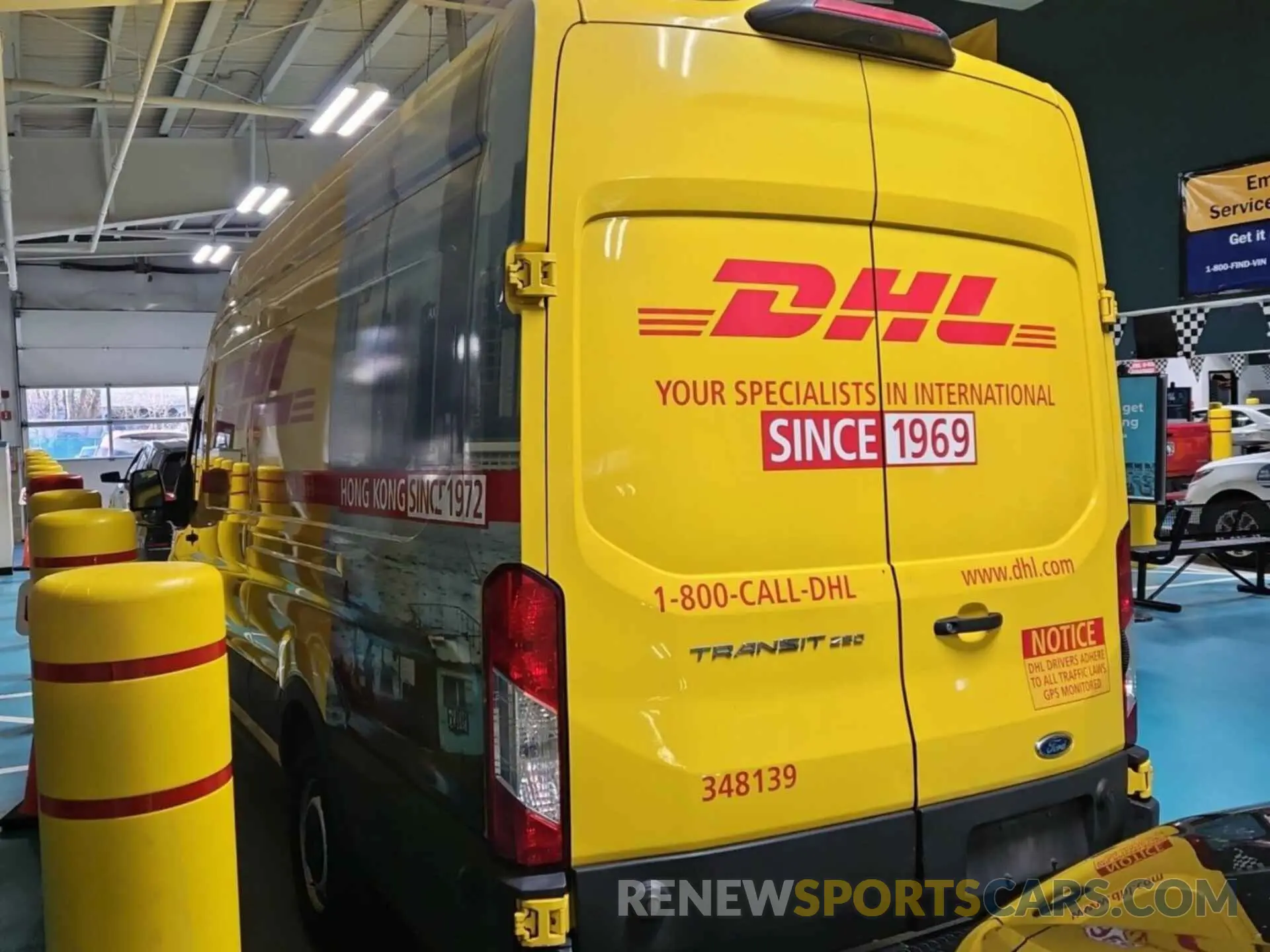 17 Photograph of a damaged car 1FTYR3XM0KKA24860 FORD TRANSIT 2019