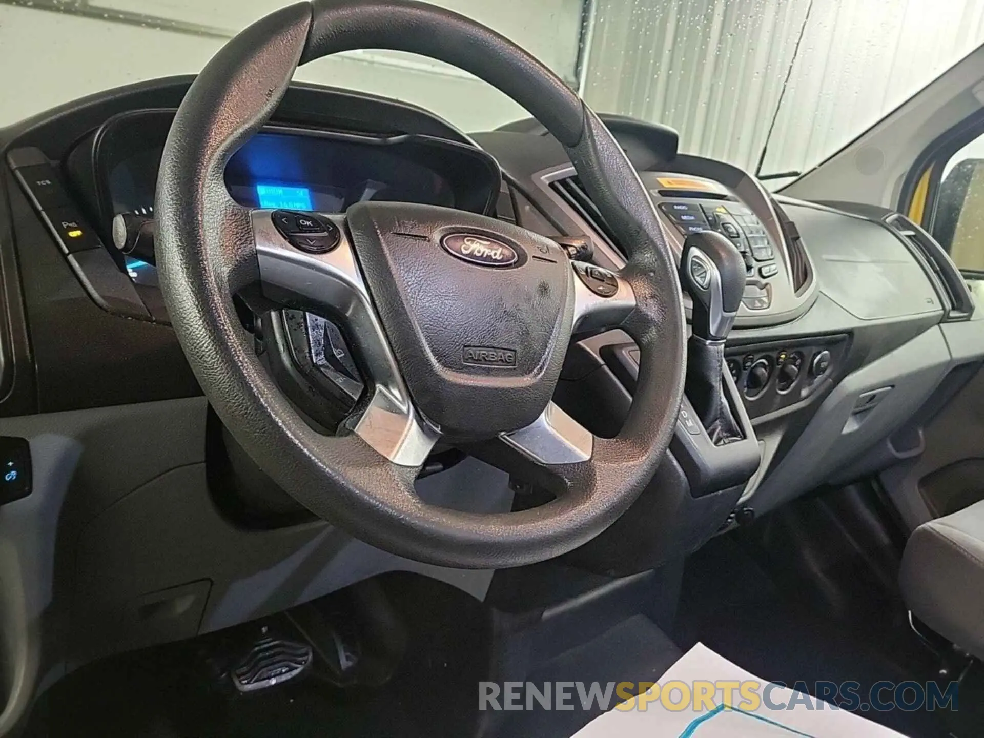 3 Photograph of a damaged car 1FTYR3XM0KKA24860 FORD TRANSIT 2019