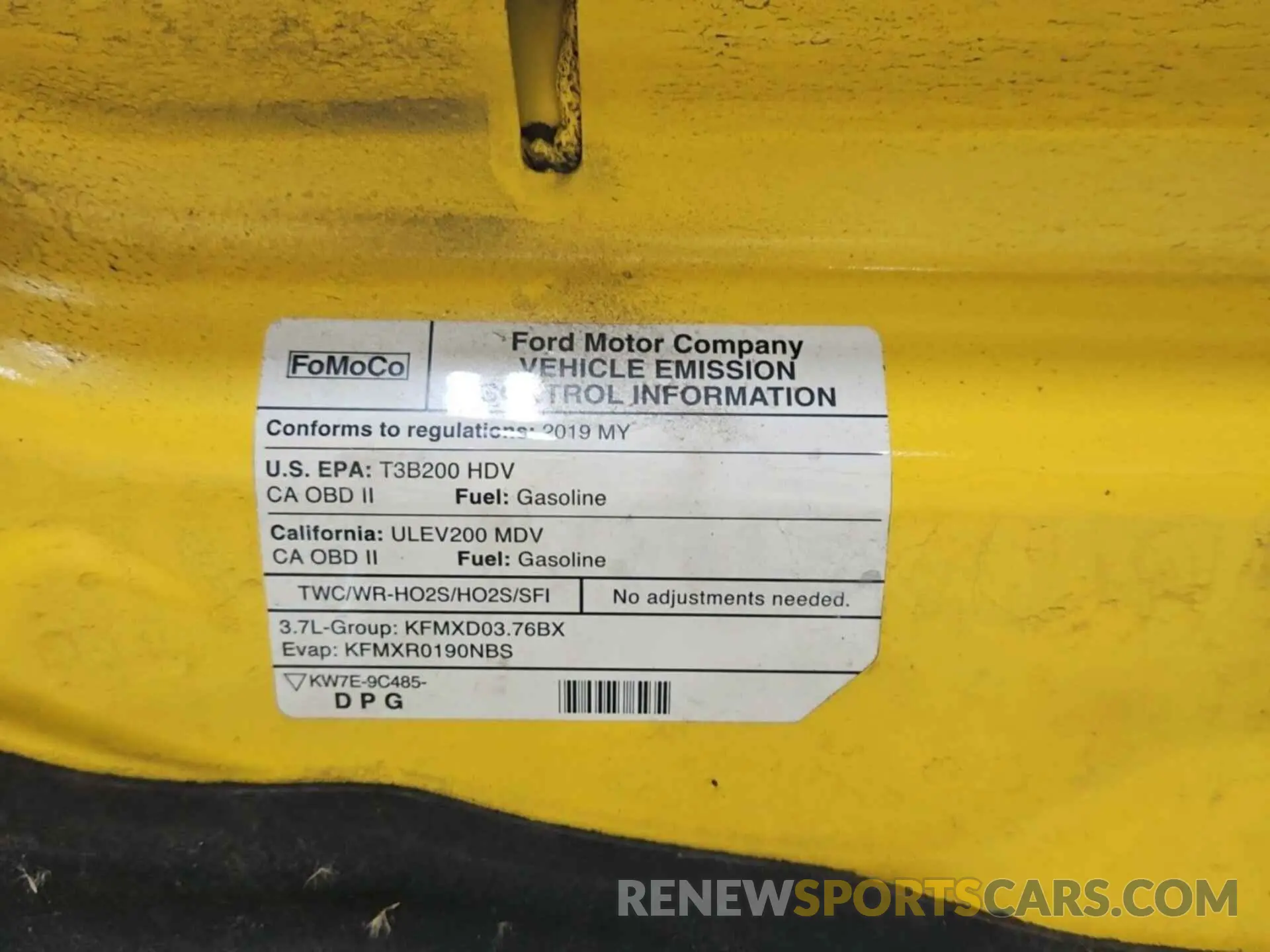 30 Photograph of a damaged car 1FTYR3XM0KKA24860 FORD TRANSIT 2019