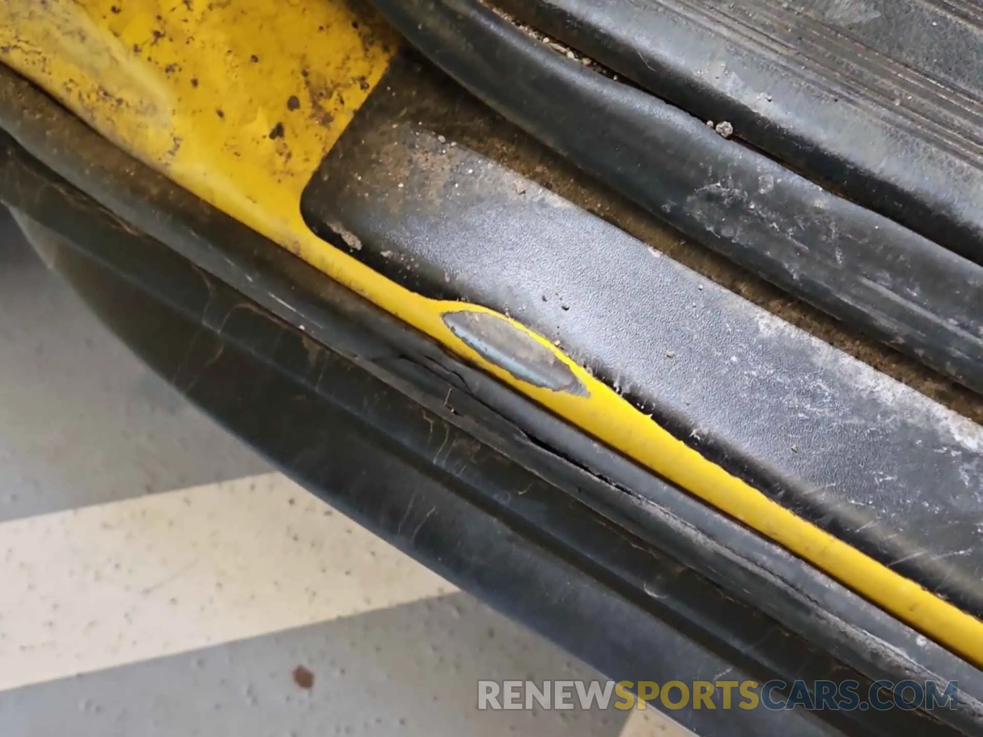 50 Photograph of a damaged car 1FTYR3XM0KKA24860 FORD TRANSIT 2019