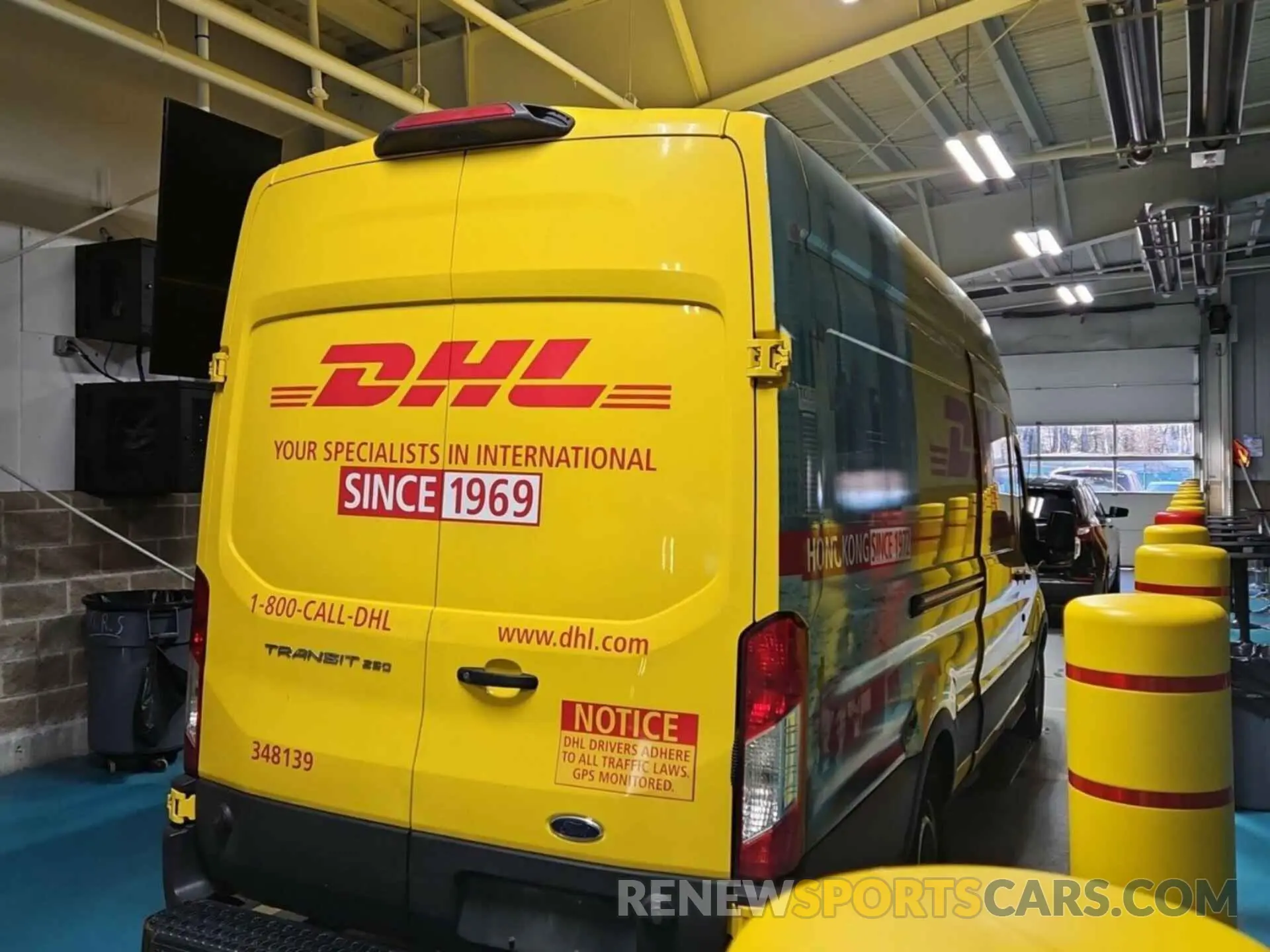 55 Photograph of a damaged car 1FTYR3XM0KKA24860 FORD TRANSIT 2019