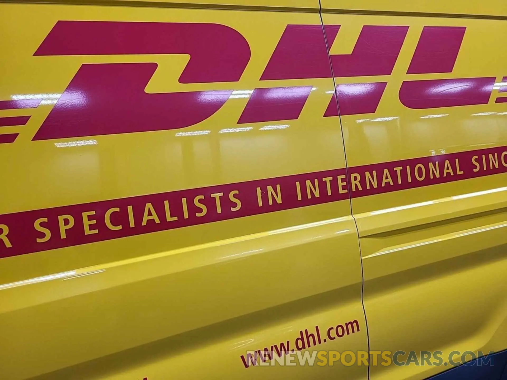 1 Photograph of a damaged car 1FTYR3XM0KKA38662 FORD TRANSIT 2019