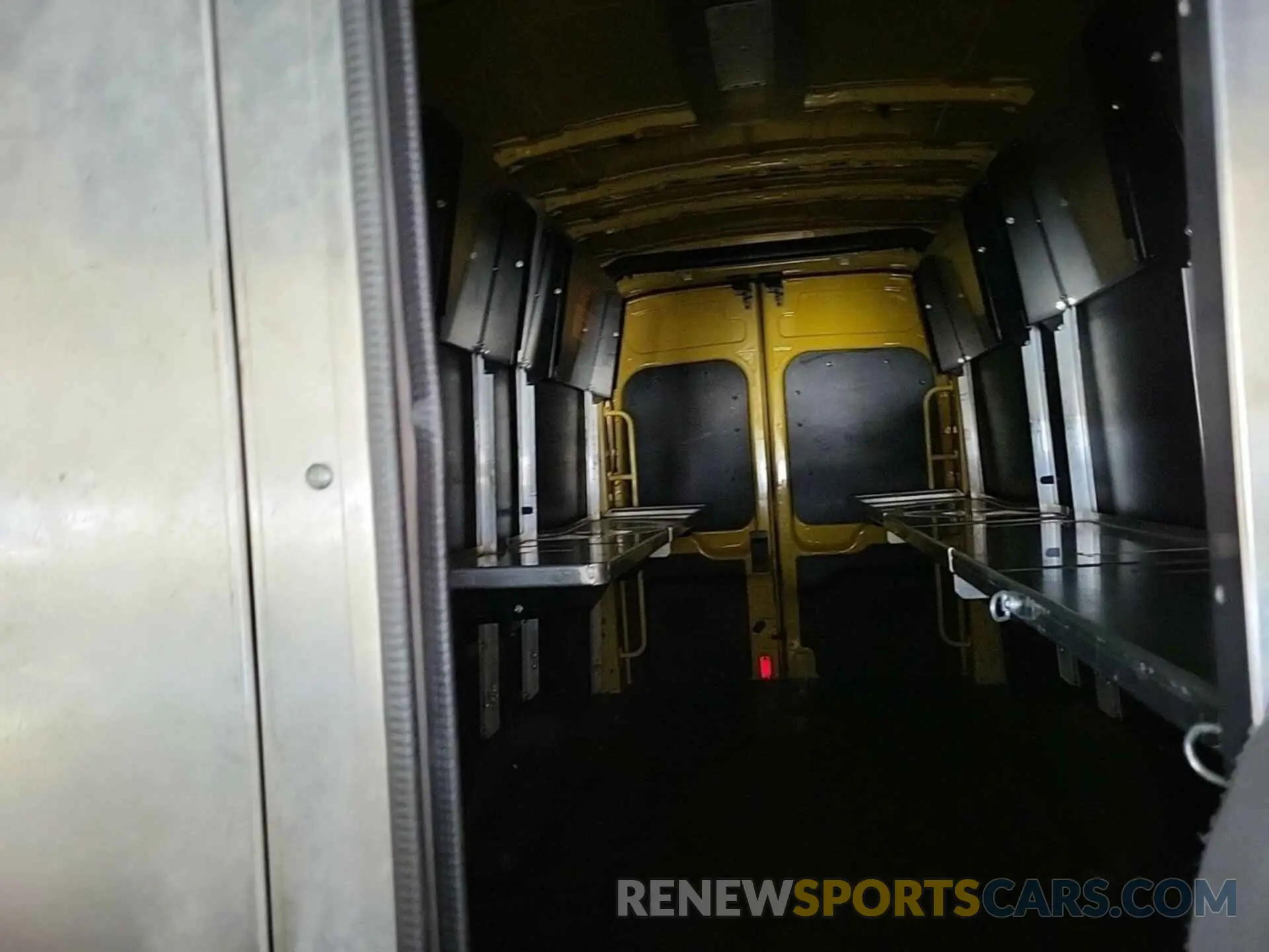 14 Photograph of a damaged car 1FTYR3XM0KKA38662 FORD TRANSIT 2019