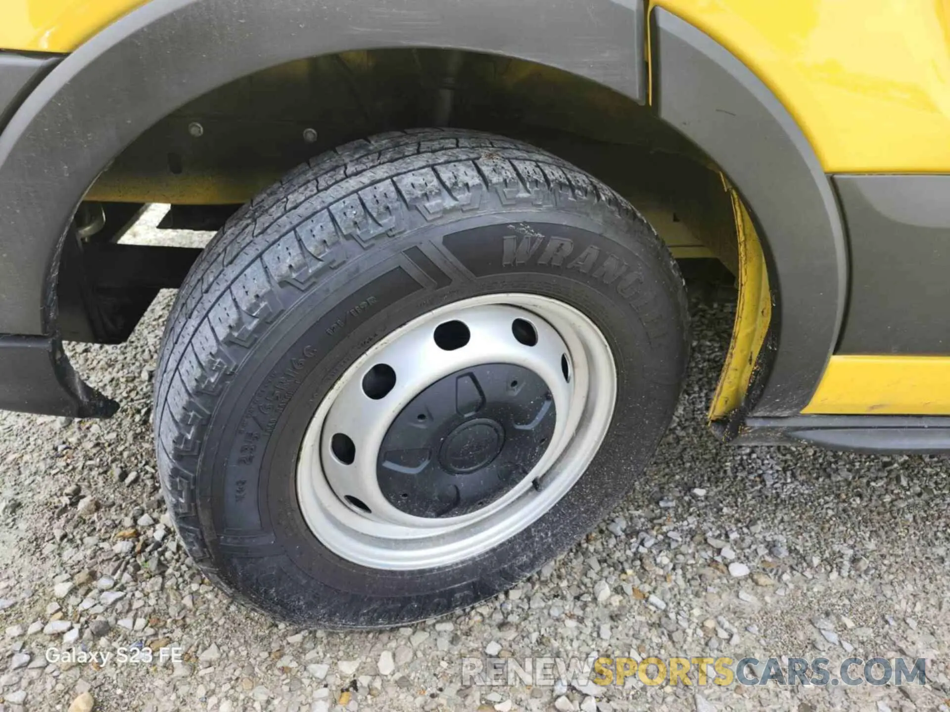 23 Photograph of a damaged car 1FTYR3XM0KKA38693 FORD TRANSIT 2019