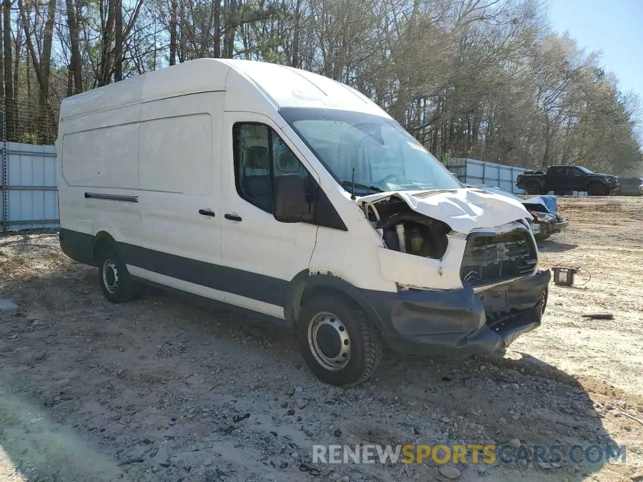 4 Photograph of a damaged car 1FTYR3XM1KKB77084 FORD TRANSIT 2019