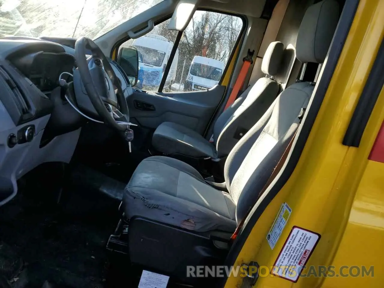 7 Photograph of a damaged car 1FTYR3XM3KKA24867 FORD TRANSIT 2019