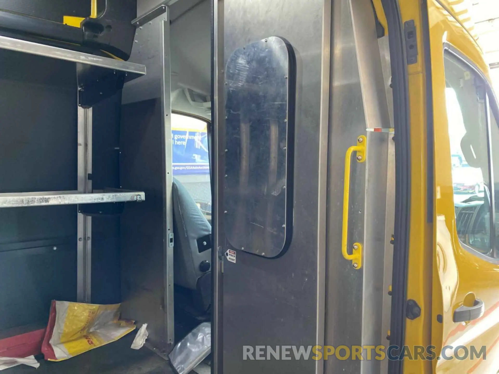 11 Photograph of a damaged car 1FTYR3XM5KKA24840 FORD TRANSIT 2019