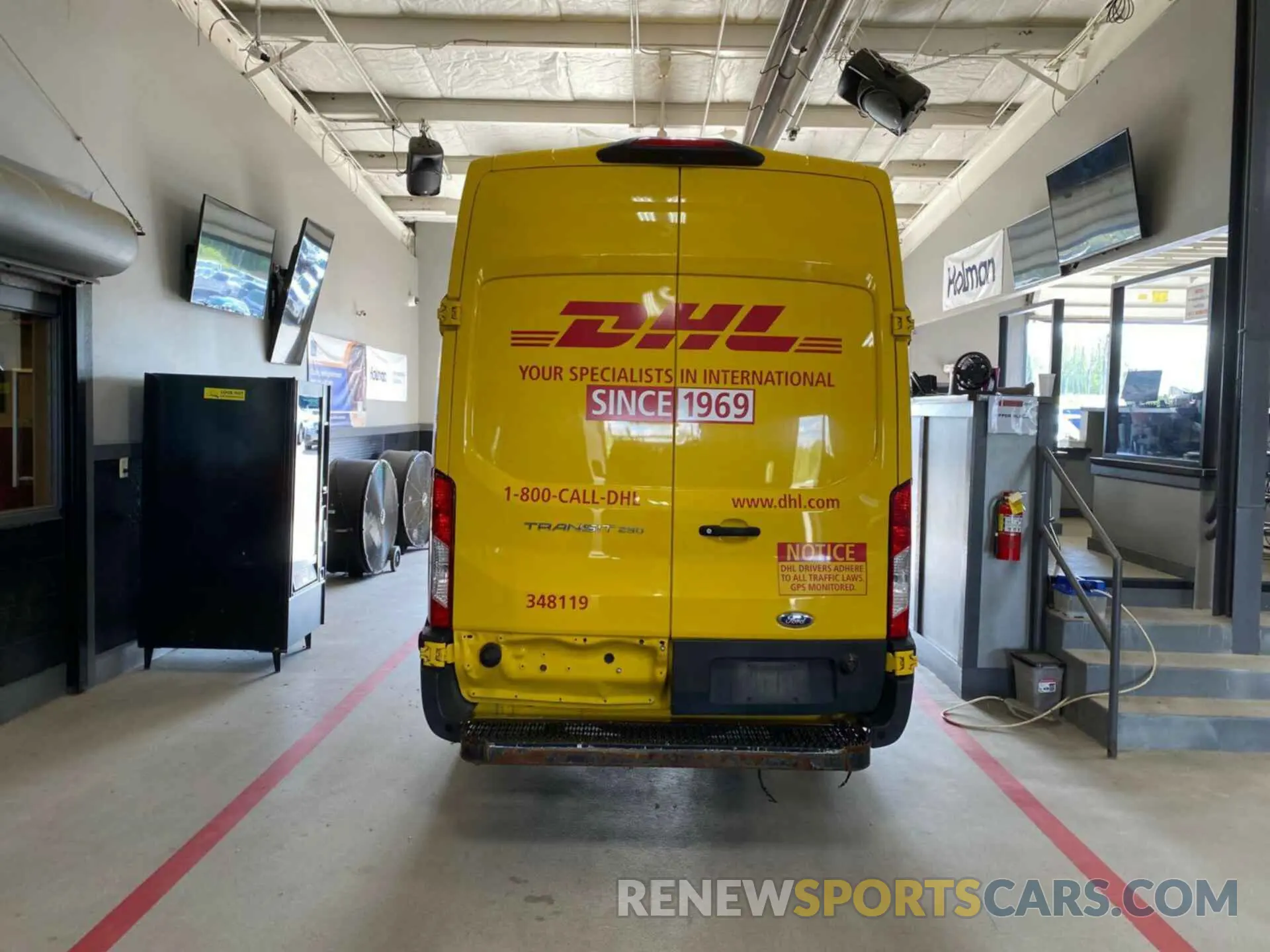 16 Photograph of a damaged car 1FTYR3XM5KKA24840 FORD TRANSIT 2019