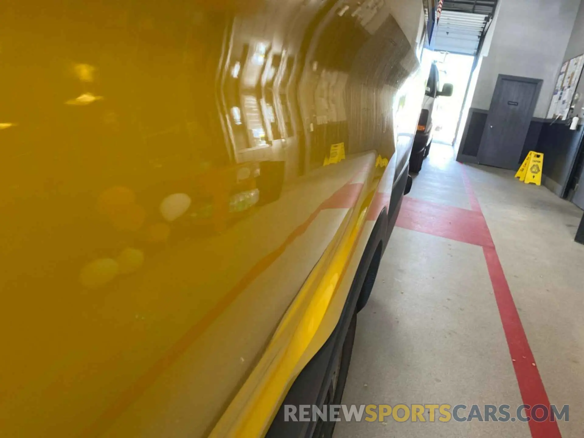 24 Photograph of a damaged car 1FTYR3XM5KKA24840 FORD TRANSIT 2019